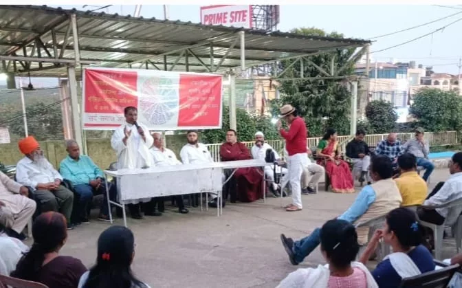 राजधानी भोपाल में दलित महिला अफ़सर के साथ हुई बर्बरता को लेकर सामाजिक सांगठनें हुईं आक्रोशित | New India Times