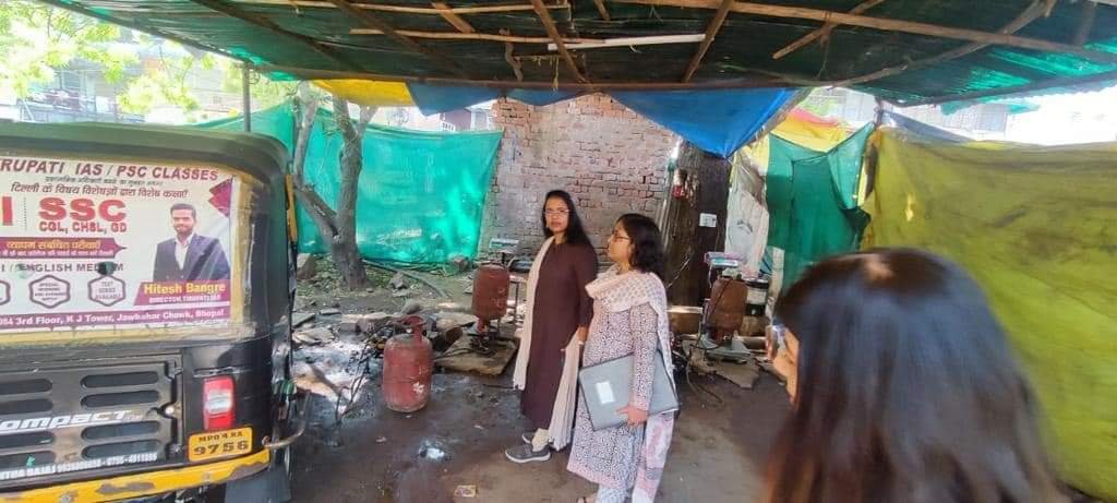 अवैध गैस रिफलिंग स्थल पर प्रशासन द्वारा की गई कार्यवाही | New India Times