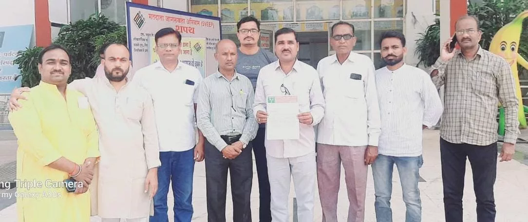 भाजपा अनुसूचित जाति मोर्चा ने राज्यपाल के नाम कलेक्टर को ज्ञापन सौंपकर वाल्मीकि समाज का अपमान करने वाले शाजापुर विधायक पर कार्रवाई की मांग की | New India Times