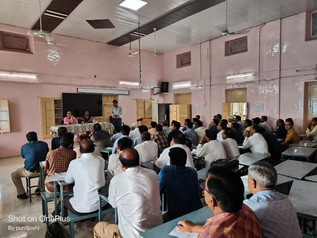 कलेक्टर की उपस्थिति में मास्टर ट्रेनर का प्रशिक्षण हुआ आयोजित | New India Times