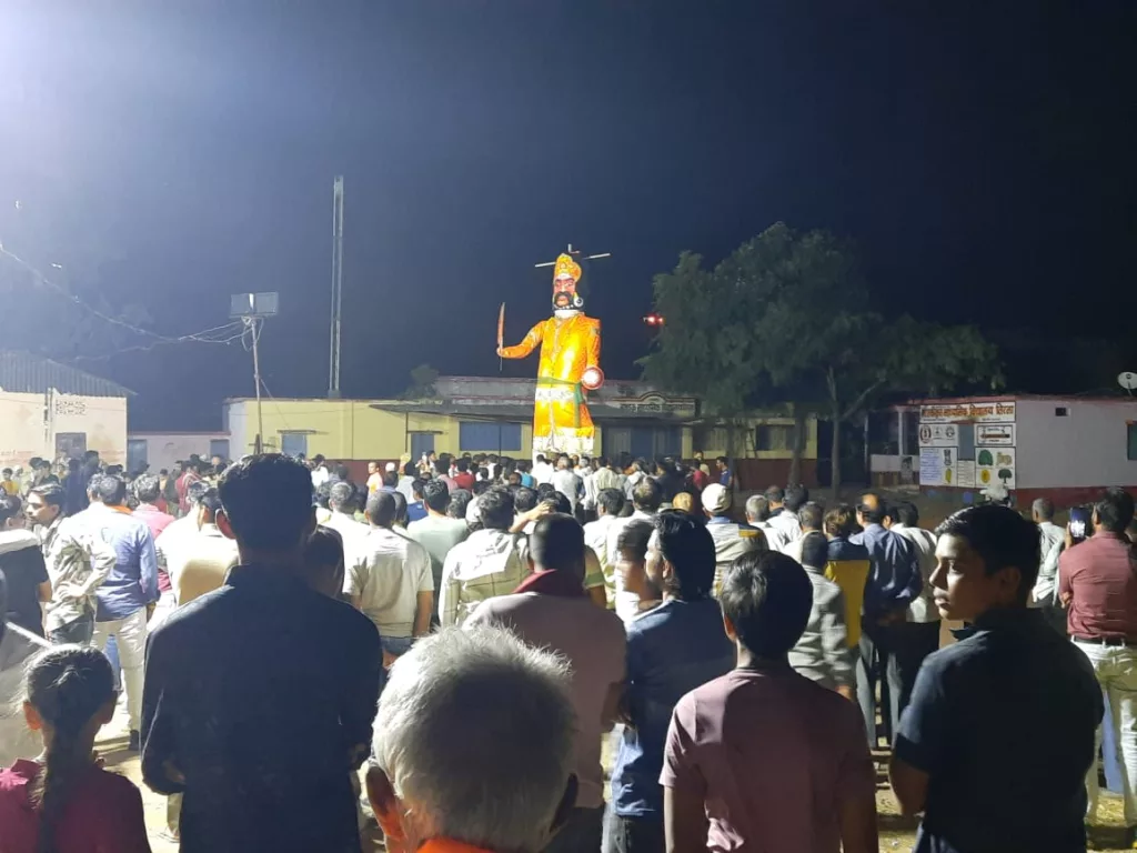 दशहरा पर्व पर सर्वसमाज का समरसता मंच के माध्यम से स्वागत व रावण दहन का किया गया आयोजन | New India Times