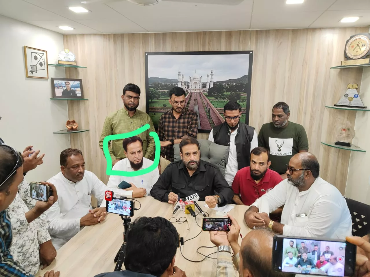 एमआईएम के हुए नफीस मंशा खान, औरंगाबाद सांसद एवं मध्य प्रदेश प्रभारी इम्तियाज जलील ने घोषित किया एमआईएम उम्मीदवार | New India Times