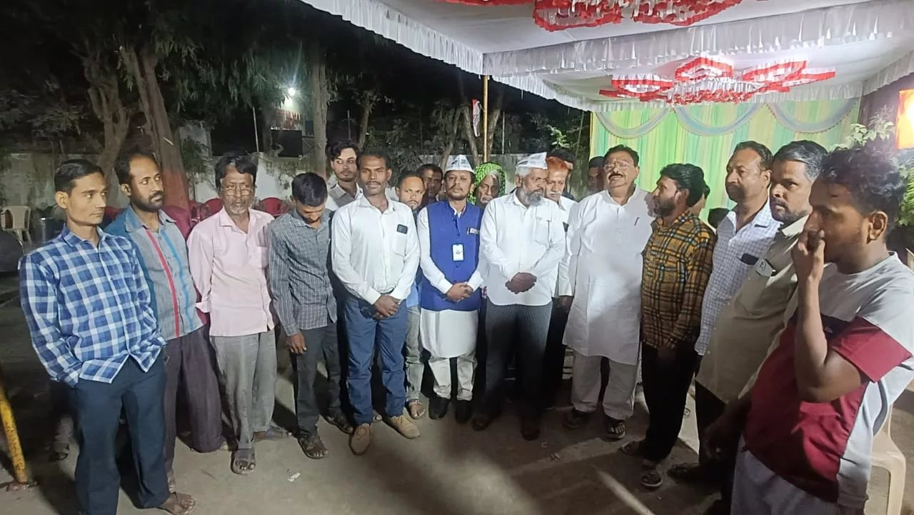 आम आदमी पार्टी के नेताओं ने शेरा भैया को दिया समर्थन | New India Times