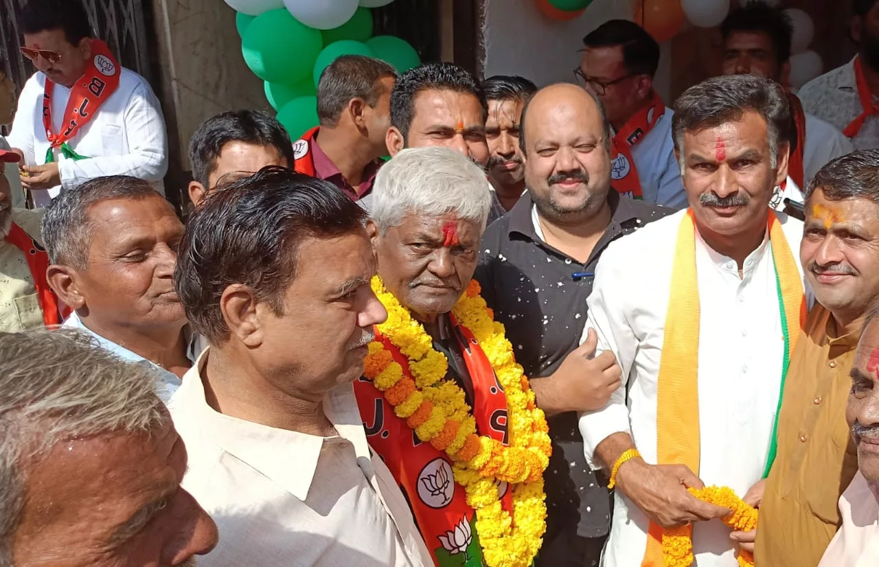 आखिरी दिन 54 अभ्‍यर्थियों ने नामांकन पत्र किये दाखिल | New India Times