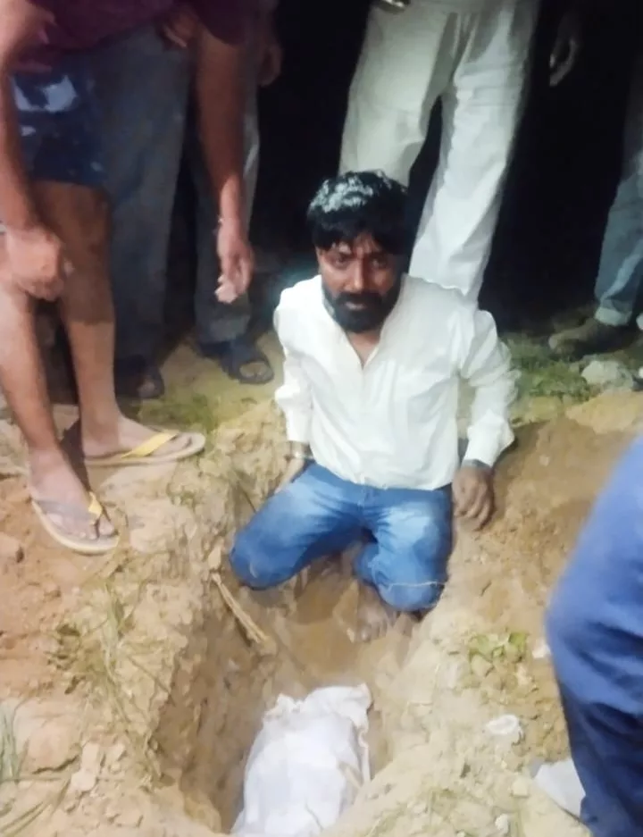 सतपाल तंवर पर टूटा दुःखों का पहाड़, दूसरे नवजात बच्चे विश्वराज तंवर की भी हुई मौत, निशा तंवर की हालत अब खतरे से बाहर, अस्पताल में चल रहा है उनका इलाज | New India Times