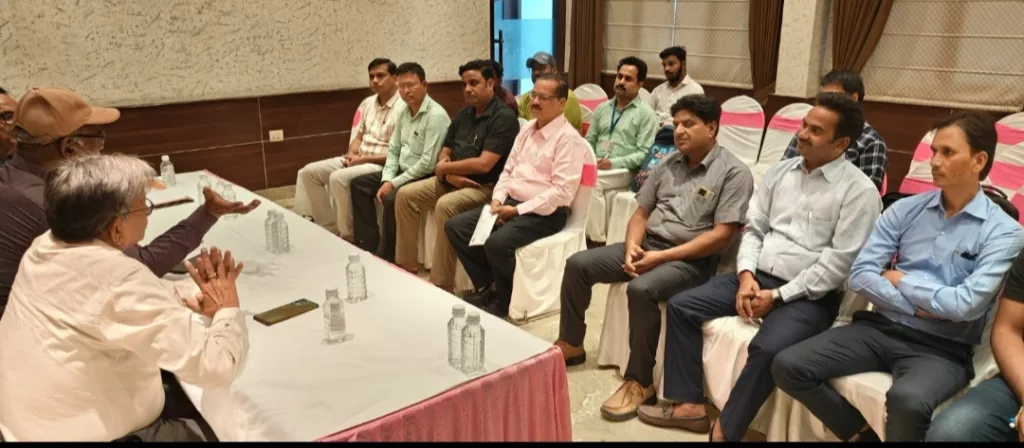 प्रयागराज में अन्तर्राष्ट्रीय संगोष्ठी के आयोजन के संबन्ध में बैठक सम्पन्न | New India Times