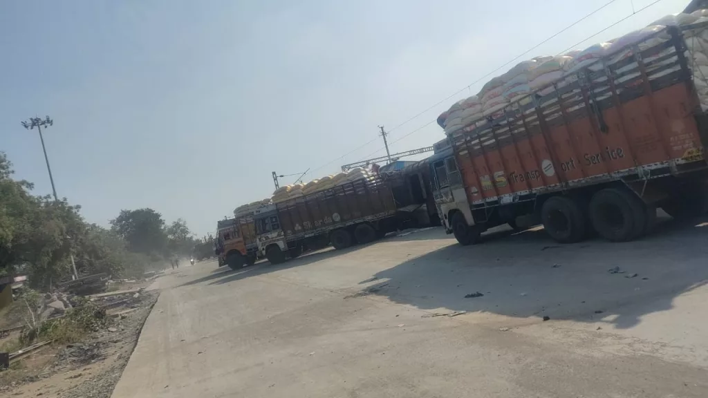 रेलवे के ज़रिये माल यातायात को बढ़ावा देने के लिए छोटे एवं बड़े व्यापारियों से संपर्क कर अधिकाधिक माल का परिवहन करने के लिए किया जा रहा है प्रेरित | New India Times