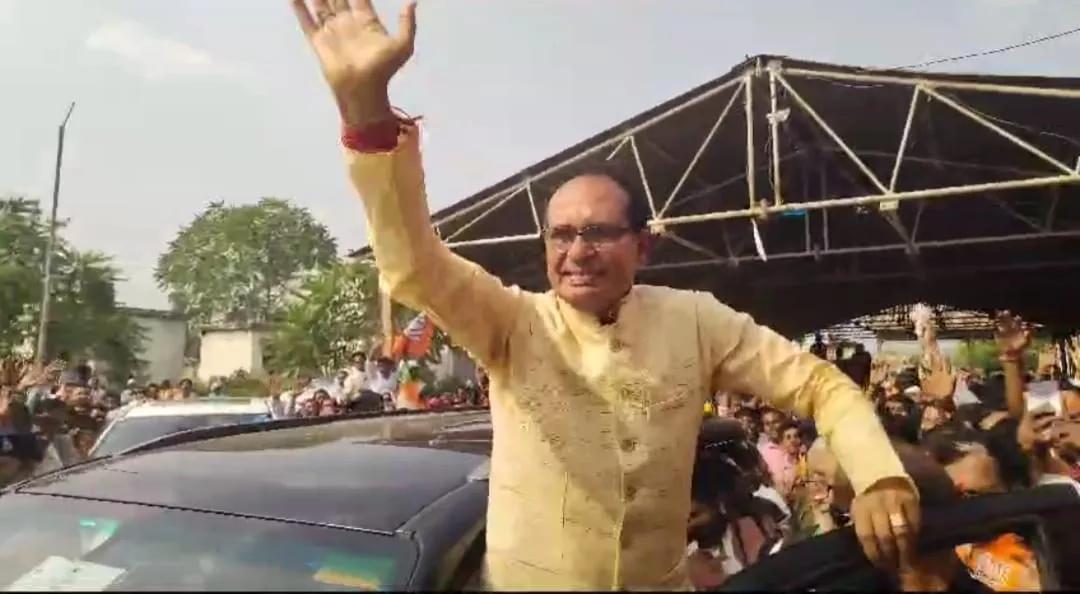 क्या रोते हुए मुख्यमंत्री अच्छा लगता है: शिवराज सिंह चौहान | New India Times