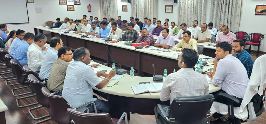 31 नोडल अधिकारियों द्वारा सत्यापन रिपोर्ट अप्राप्त होने पर नाराज़गी व्यक्त, जांच रिपोर्ट समय से देने के निर्देश 2 31 नोडल अधिकारियों द्वारा सत्यापन रिपोर्ट अप्राप्त होने पर नाराज़गी व्यक्त, जांच रिपोर्ट समय से देने के निर्देश | New India Times