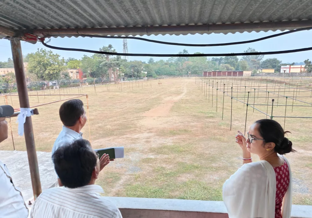 कलेक्टर द्वारा ईवीएम कमीशनिंग कार्य का किया गया निरीक्षण | New India Times