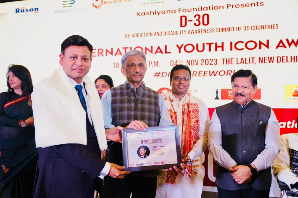 नशा मुक्त विश्व व दिव्यांग जनों से समानता के व्यवहार को लेकर काशियाना फाउन्डेशन व वेलिंग हैप्पीनेस संस्था द्वारा आयोजित हुआ महासम्मेलन | New India Times