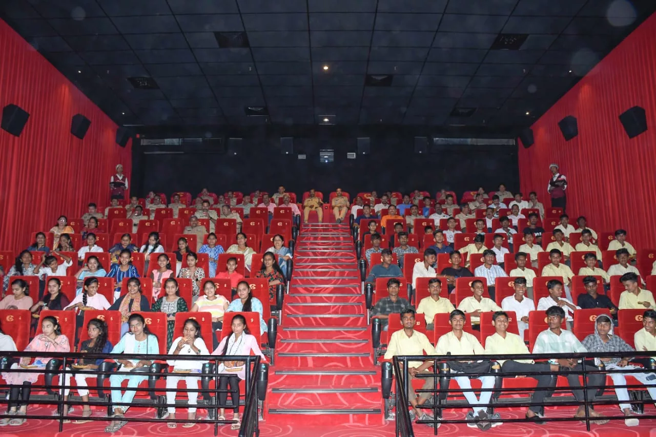 कठिन परिस्थितियों से उबरने के लिए ध्यान केंद्रित करें: एसपी सजंय बारकुंड | New India Times