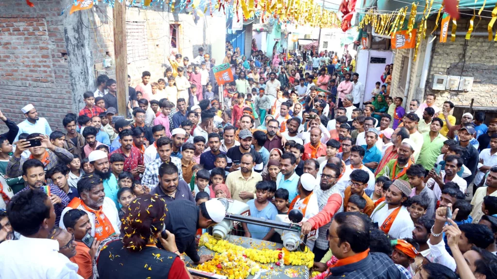 भाजपा प्रत्याशी अर्चना चिटनिस को मिल रहा है जनता का अपार जनसमर्थन | New India Times