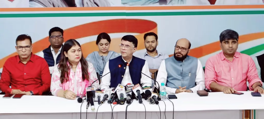 अखिल भारतीय कांग्रेस कमेटी मीडिया एवं पब्लिसीटी विभाग के अध्यक्ष श्री पवन खेड़ा जी की पत्रकार वार्ता 2 अखिल भारतीय कांग्रेस कमेटी मीडिया एवं पब्लिसीटी विभाग के अध्यक्ष श्री पवन खेड़ा जी की पत्रकार वार्ता | New India Times