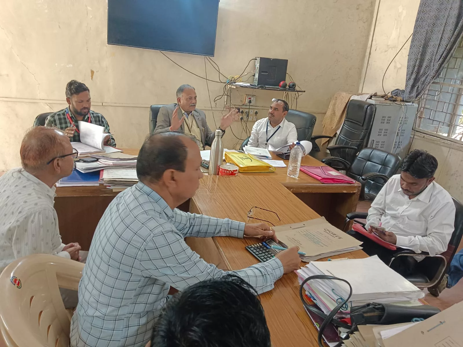 थांदला विधानसभा के अभ्यर्थियों के निर्वाचन व्यय रजिस्टर का किया गया निरीक्षण | New India Times