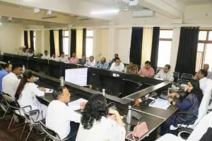 जिला निर्वाचन अधिकारी ने अधिकारियों की बैठक लेकर मतगणना स्थल पर सभी व्यवस्थाएं सुनिश्चित रखने का दिया निर्देश 2 जिला निर्वाचन अधिकारी ने अधिकारियों की बैठक लेकर मतगणना स्थल पर सभी व्यवस्थाएं सुनिश्चित रखने का दिया निर्देश | New India Times