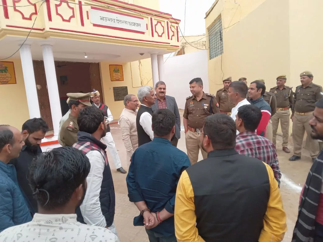 संघ प्रमुख मोहन भागवत के स्वागत और लोकार्पण कार्यक्रम को सज गया दीनदयाल गऊ ग्राम परखम | New India Times