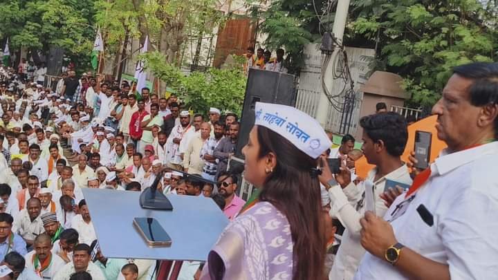 पचास खोखे लेकर विधायकों ने मतदाताओं को बेच दिया, कपास का उचित मूल्य दिलाने का वादा करने वाले गिरीश महाजन हैं कहां: एकनाथ खडसे 2 पचास खोखे लेकर विधायकों ने मतदाताओं को बेच दिया, कपास का उचित मूल्य दिलाने का वादा करने वाले गिरीश महाजन हैं कहां: एकनाथ खडसे | New India Times