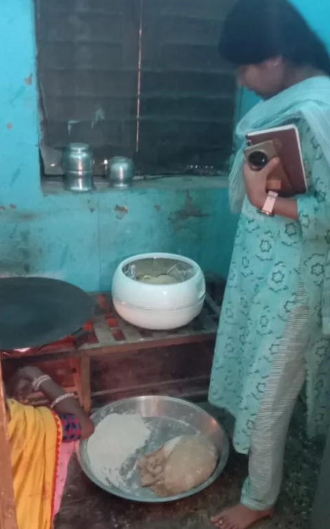 सहायक आयुक्त ने विद्यालय एवं छात्रवास का किया आकस्मिक निरीक्षण 2 सहायक आयुक्त ने विद्यालय एवं छात्रवास का किया आकस्मिक निरीक्षण | New India Times