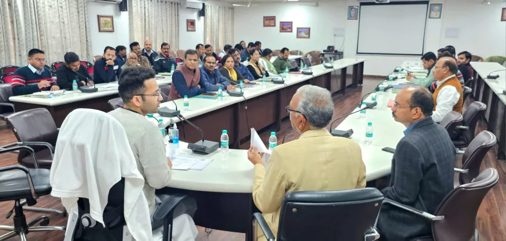 सीडीओ की अध्यक्षता में जिला गंगा समिति/जिला पर्यावरणीय समिति की बैठक हुई संपन्न 3 सीडीओ की अध्यक्षता में जिला गंगा समिति/जिला पर्यावरणीय समिति की बैठक हुई संपन्न | New India Times