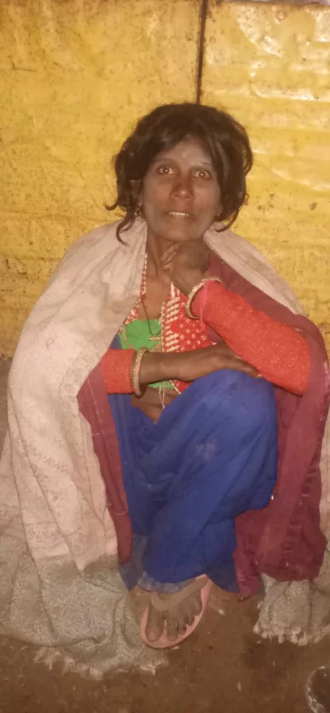 सोशल मीडिया का सदुपयोग कर युवाओं ने मानसिक रूप से रोगी भटकी महिला की कराई घर वापसी 3 सोशल मीडिया का सदुपयोग कर युवाओं ने मानसिक रूप से रोगी भटकी महिला की कराई घर वापसी | New India Times