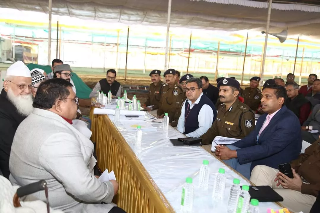 भोपाल संभाग आयुक्त डॉ. पवन शर्मा ने इज्तिमा स्थल पर अधिकारियों के साथ बैठक कर मूलभूत सुविधाओं एवं सुरक्षा व्यवस्था के लिए दिया दिशा निर्देश | New India Times