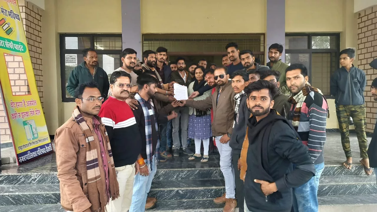 राष्ट्रीय करणी सेना के राष्ट्रीय अध्यक्ष के हत्यारे को की गई फांसी की सजा देने की मांग | New India Times