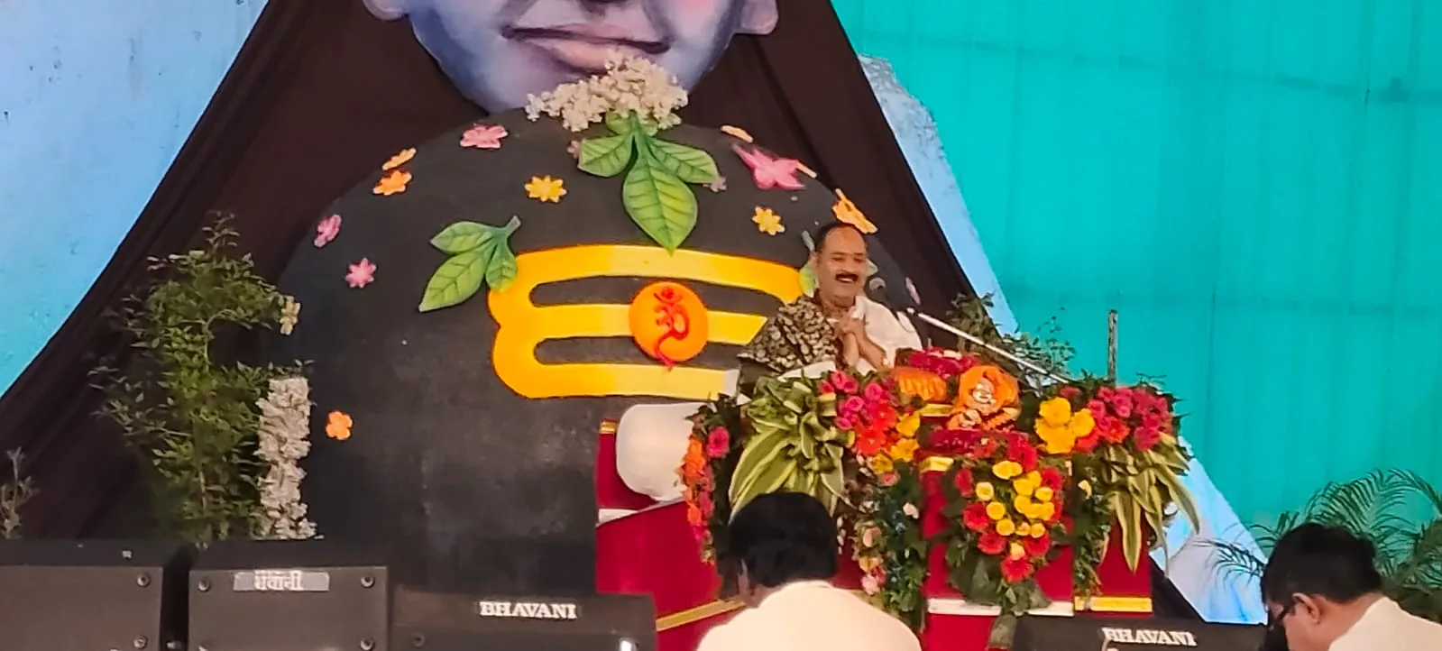 रामायण और भागवत गीता को पाठ्यक्रम में शामिल किया जाए: पंडित मिश्रा | New India Times