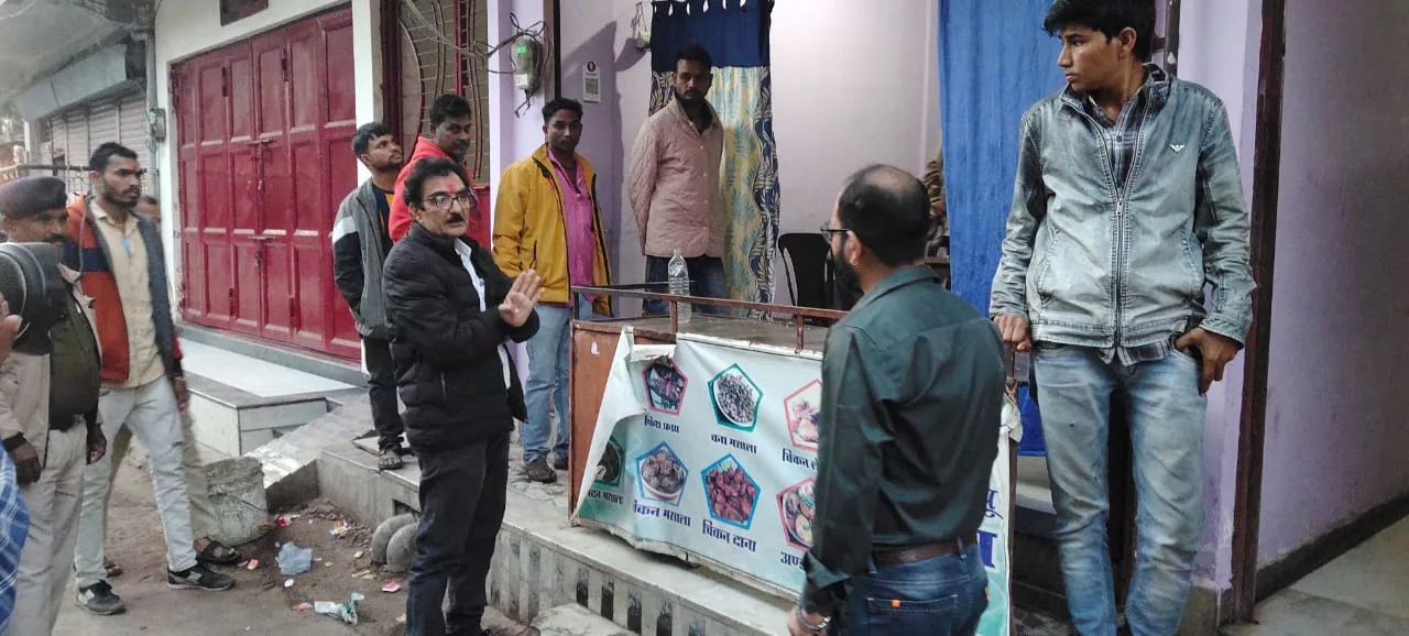 मेघनगर में मांस की दुकान संचालित करने वाले 2 दुकान मालिक पर की गई चालानी कार्रवाई | New India Times