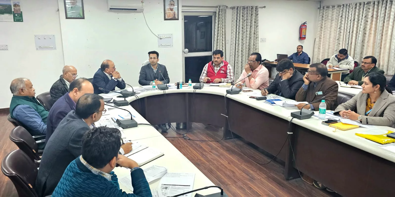 विकास भवन सभागार में प्रभारी जिलाधिकारी/मुख्य विकास अधिकारी श्री जुनैद अहमद की अध्यक्षता में जिला स्वास्थ्य समिति (डीएचएस) की बैठक हुई संपन्न | New India Times