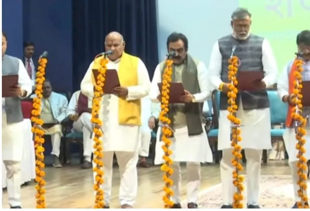 मध्यप्रदेश में नई सरकार के मंत्रिमंडल का हुआ विस्तार, 28 मंत्रियों ने ली शपथ | New India Times