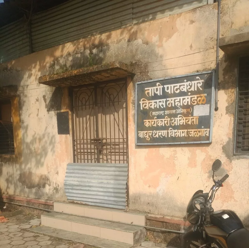 सरकार की तिज़ोरी में ठन-ठन गोपाल, प्रशासनिक मंजूरी के नाम पर मिलने वाले वोटों से नेता हो पाएंगे मालामाल, प्रोजेक्ट्स के लिए केंद्र सरकार से फंड की मांग कर रहे हैं सांसद | New India Times