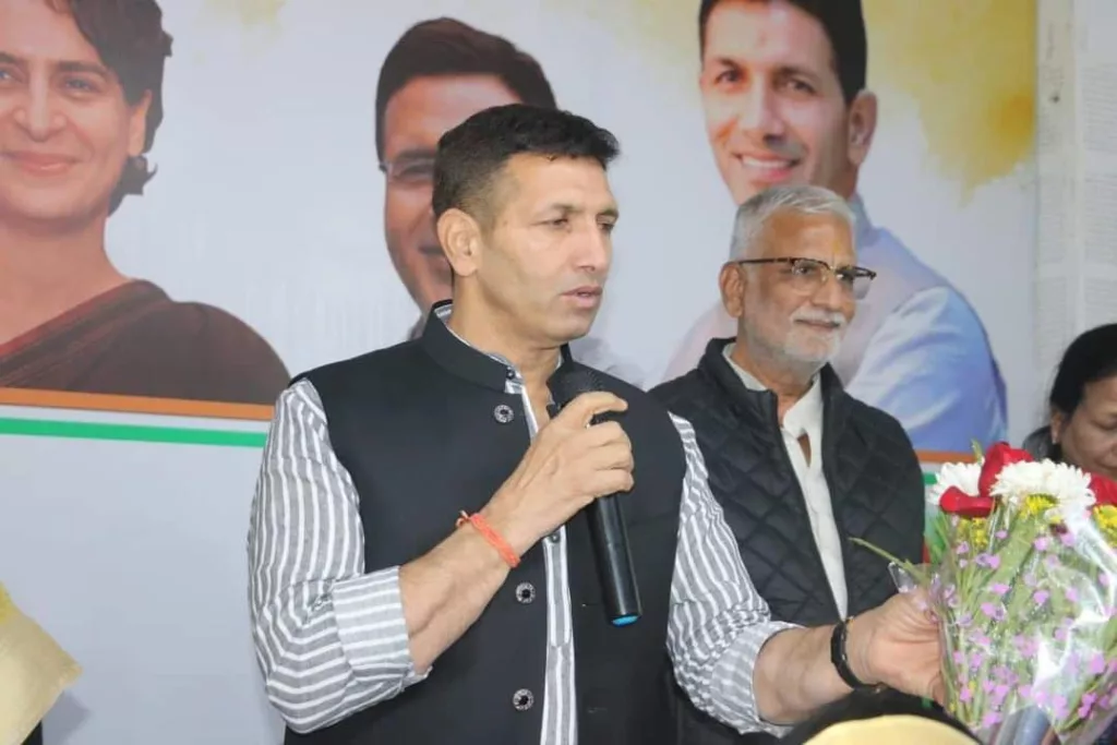 प्रदेश कांग्रेस अध्यक्ष श्री जीतू पटवारी ने मध्य प्रदेश महिला कांग्रेस की प्रदेश पदाधिकारी, अध्यक्षों के साथ बैठक कर संगठनात्मक और आगामी लोकसभा चुनाव को लेकर की चर्चा 3 प्रदेश कांग्रेस अध्यक्ष श्री जीतू पटवारी ने मध्य प्रदेश महिला कांग्रेस की प्रदेश पदाधिकारी, अध्यक्षों के साथ बैठक कर संगठनात्मक और आगामी लोकसभा चुनाव को लेकर की चर्चा | New India Times