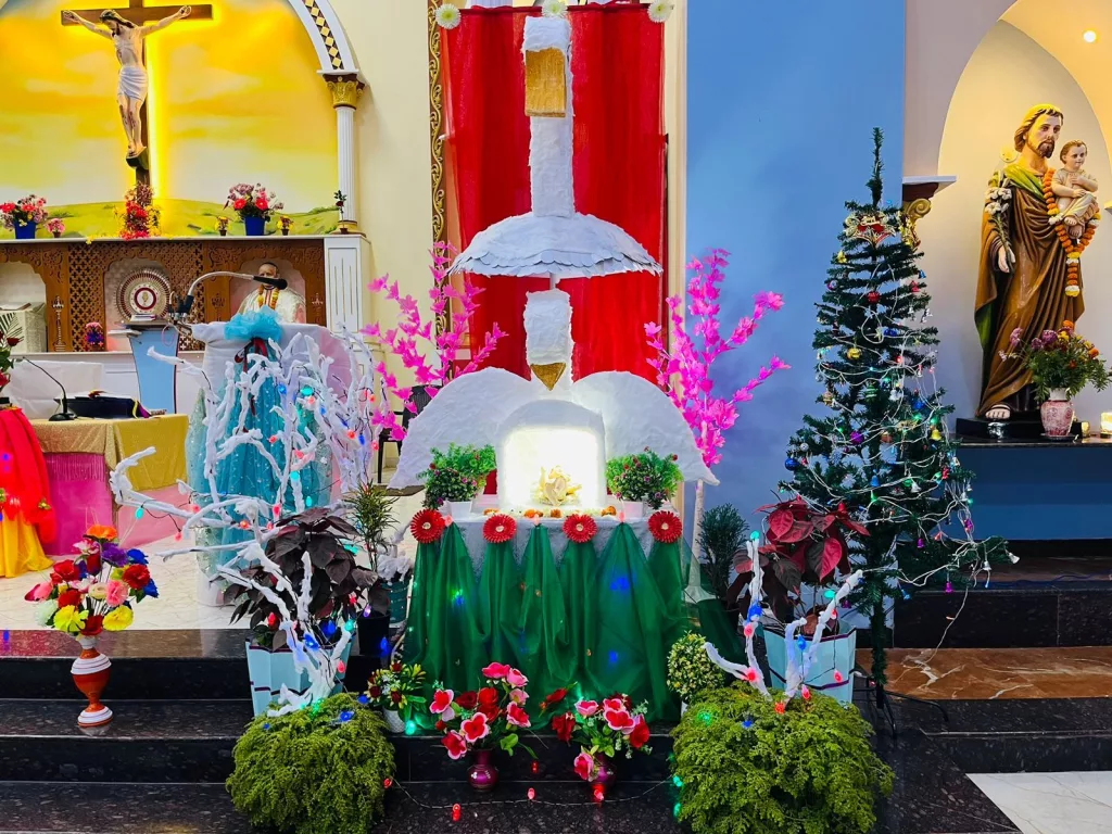 पूरे हर्षोल्लास व धूमधाम से मनाया गया प्रभु यीशु का जन्मोत्सव | New India Times