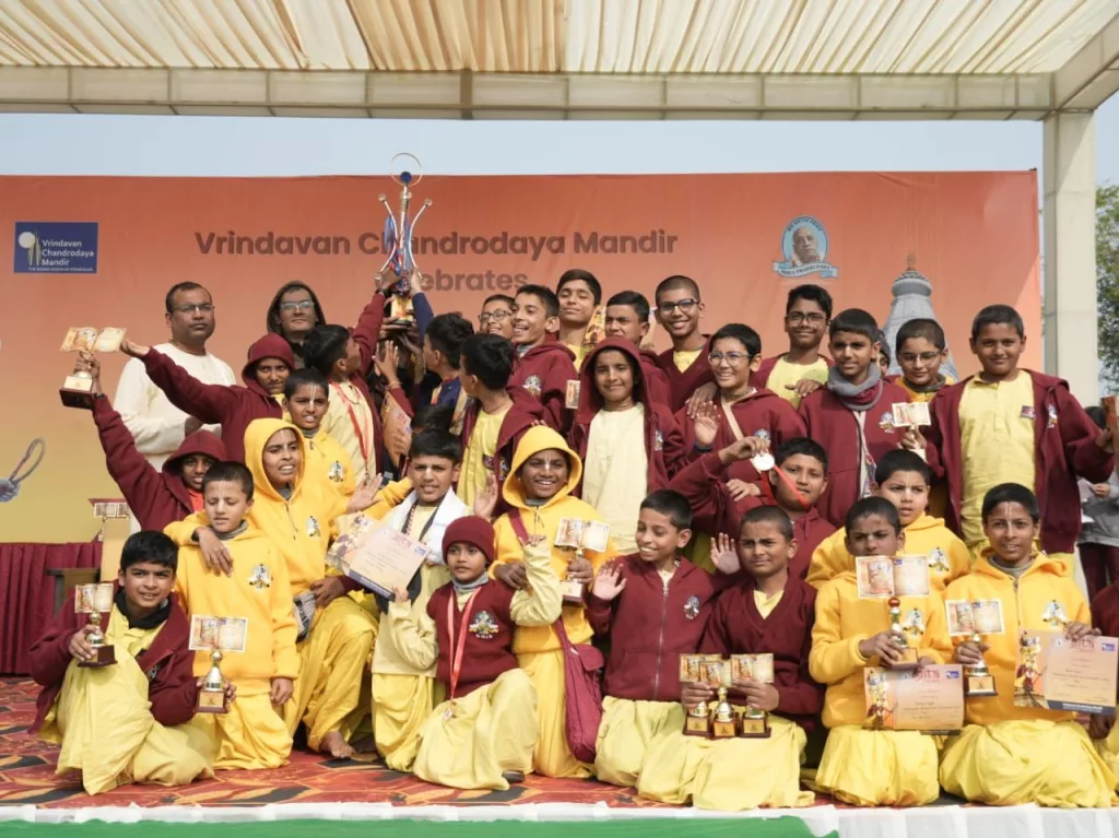 सर्वसमाज के कल्याण के लिए है श्रीमद् भगवद गीता: कैवल्यापति दास | New India Times