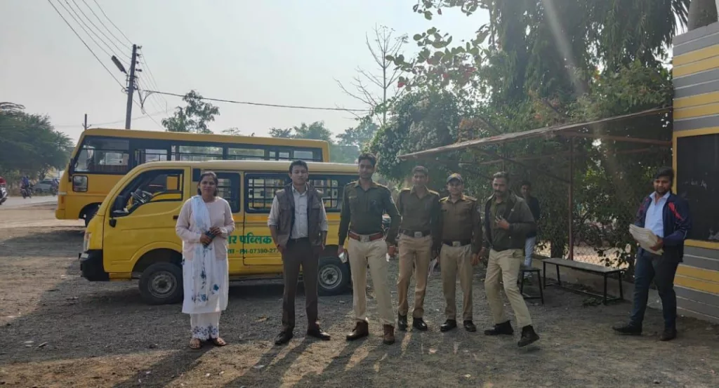 गुना हादसे के बाद प्रशासनिक अमला आया हरकत में परिवहन-पुलिस एवं राजस्व विभाग की संयुक्त कार्यवाही | New India Times