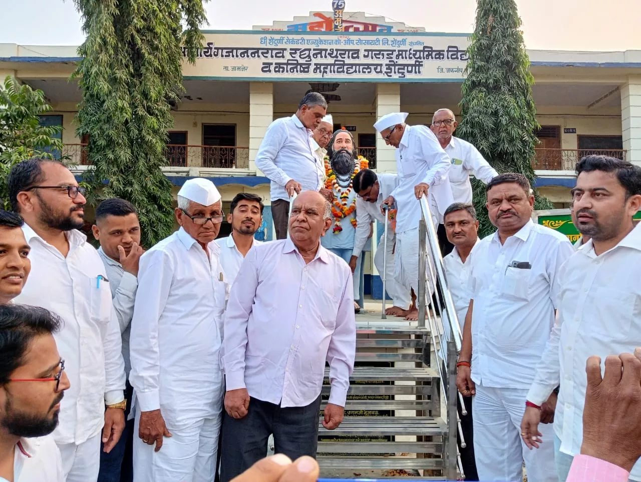 धी शेंदूर्णी सेकंडरी एजुकेशन को ऑप लि. सोसायटी के नतीजे ने लगाया समाहन अभियान को ब्रेक, पैनल प्रमुख संजय गरुड़ ने माना मतदाताओं का आभार | New India Times