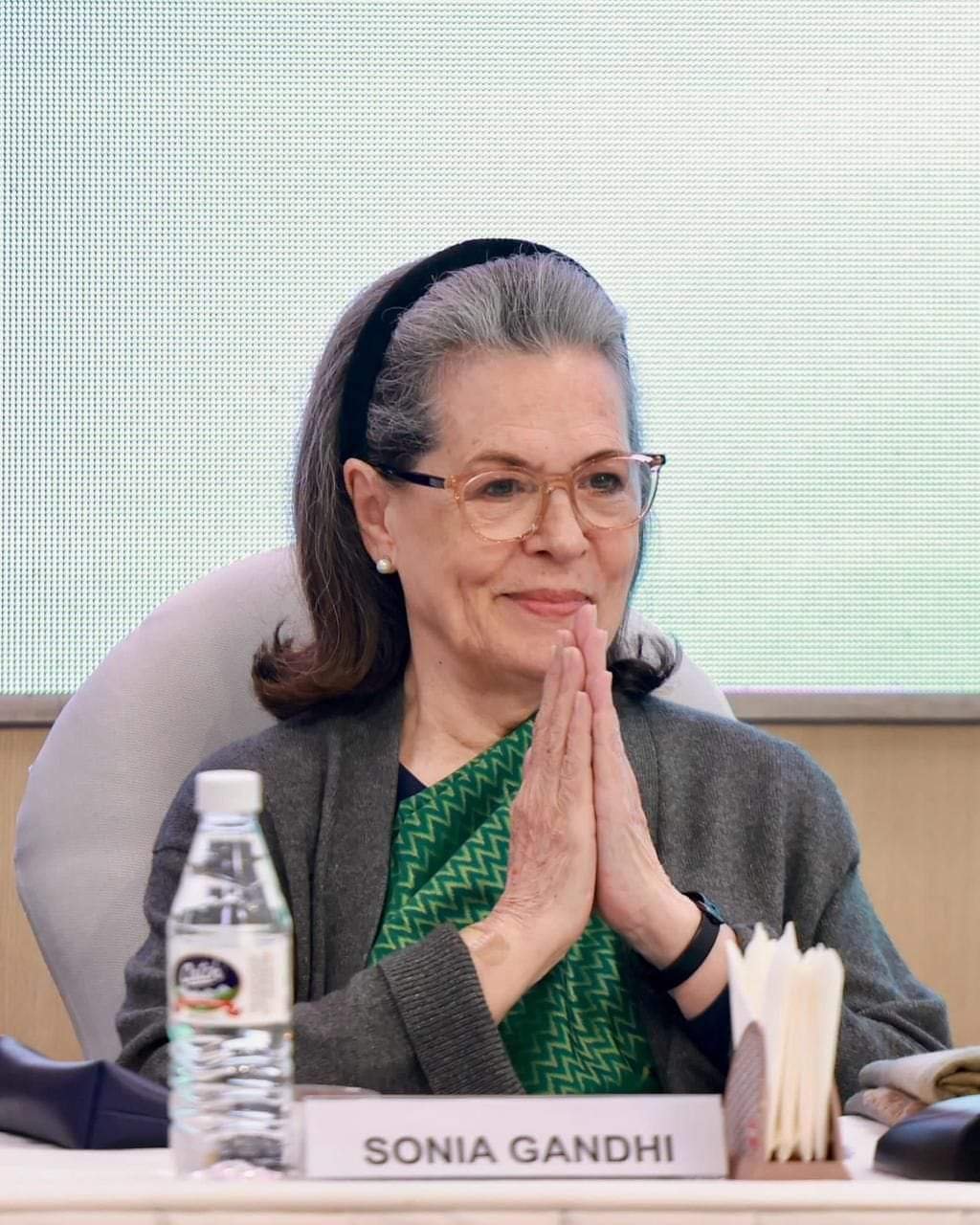 इण्डिया गठबंधन के नीतीश कुमार संयोजक व सोनिया गांधी होंगी चेयरपर्सन, सीट बंटवारे पर लगभग सहमति, कुछ और दल गठबंधन में होंगे शामिल | New India Times