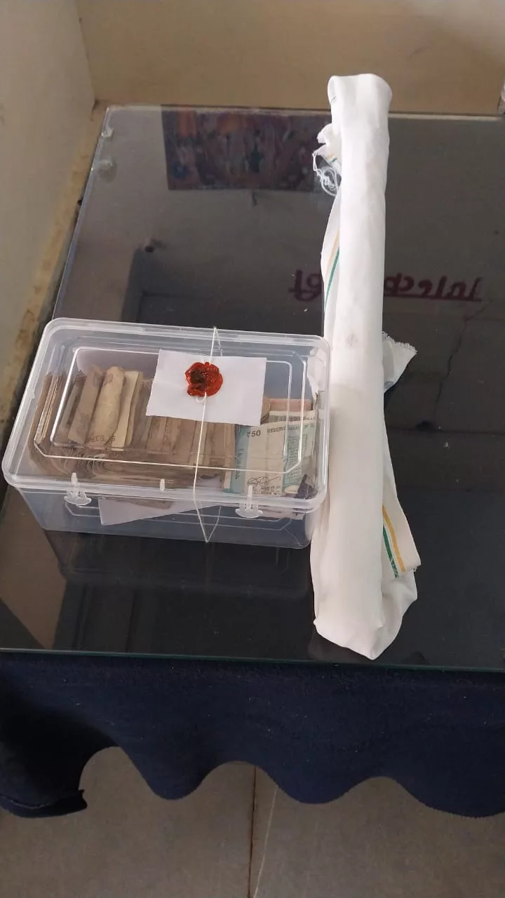 थाना बिजौली पुलिस ने हनुमान मंदिर की दानपेटी तोड़कर चोरी करने वाले चोर को चंद घंटों के अंदर गिरफ्तार कर चोरी के पैसे किये जप्त | New India Times