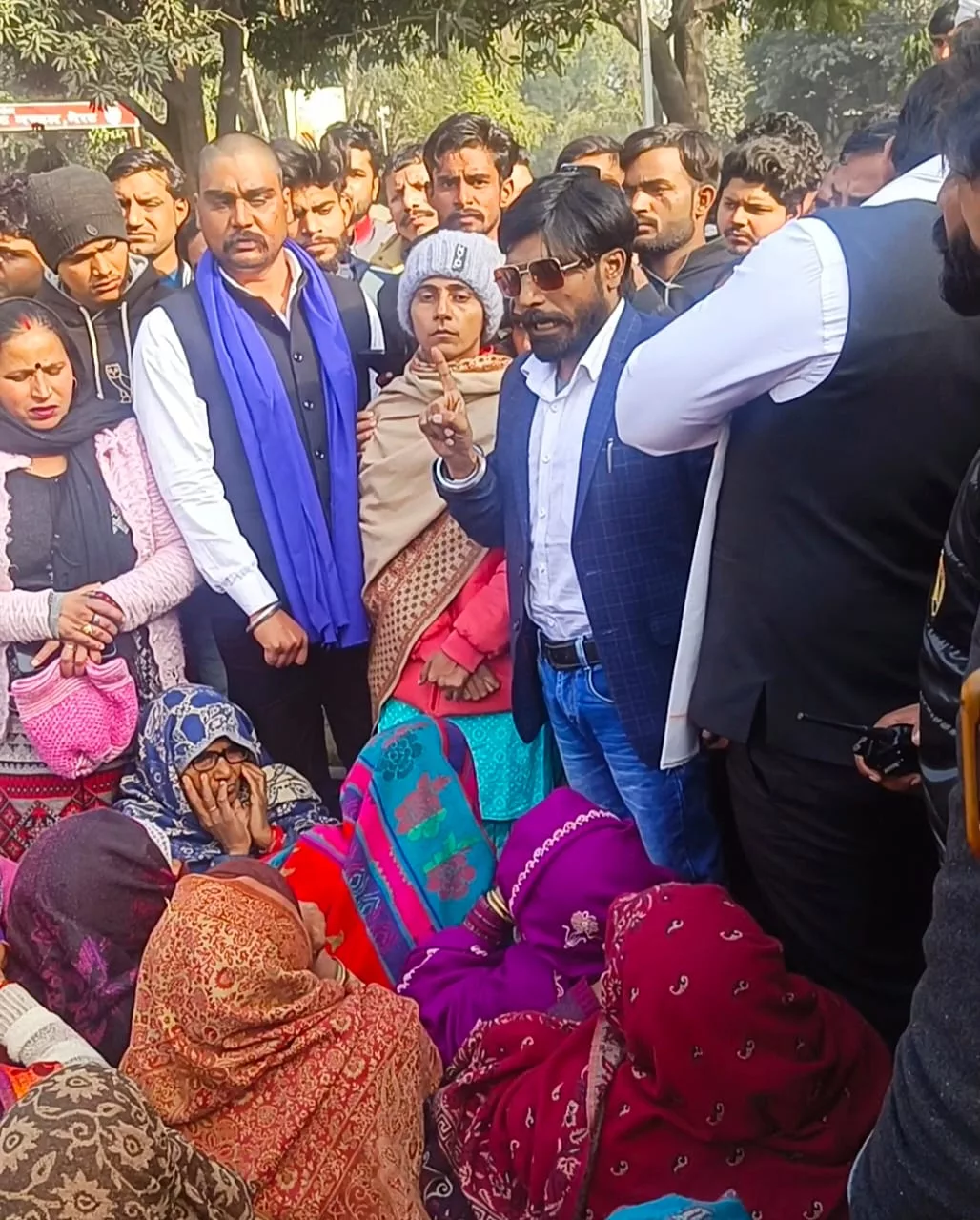 इंदुशेखर जाटव हत्याकांड: सतपाल तंवर ने बीजेपी, सपा और कांग्रेस पर जमकर साधा निशाना | New India Times