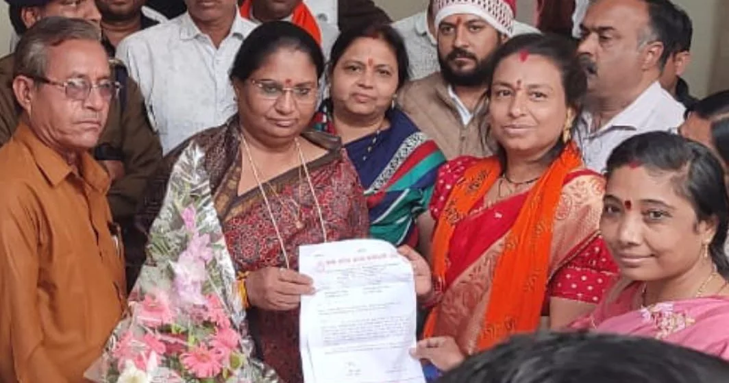 राज्य कर्मचारी संघ द्वारा मंत्री सुश्री निर्मला भूरिया महिला एवं बाल विकास विभाग को सौंपा गया ज्ञापन | New India Times