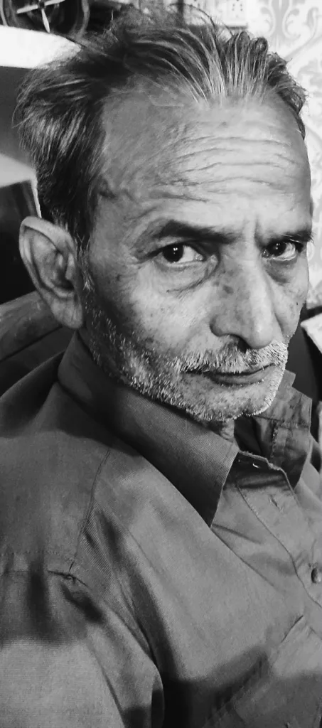 स्वीकृति के 5 साल बाद भी नहीं मिला प्रधानमंत्री उज्जवला गैस कनेक्शन | New India Times