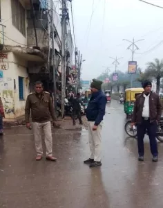 यातायात पुलिस ग्वालियर द्वारा स्कूली बस ऑटो/वेन को किया गया चेक एवं बिना हेलमेट के दो पहिया वाहन चालकों एवं बिना सीट बेल्ट के चार पहिया वाहन चालकों पर की चालानी कार्यवाही | New India Times