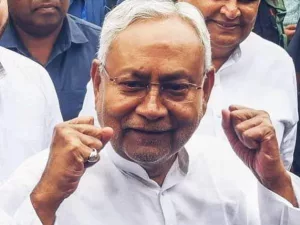 इण्डिया गठबंधन के नीतीश कुमार संयोजक व सोनिया गांधी होंगी चेयरपर्सन, सीट बंटवारे पर लगभग सहमति, कुछ और दल गठबंधन में होंगे शामिल | New India Times