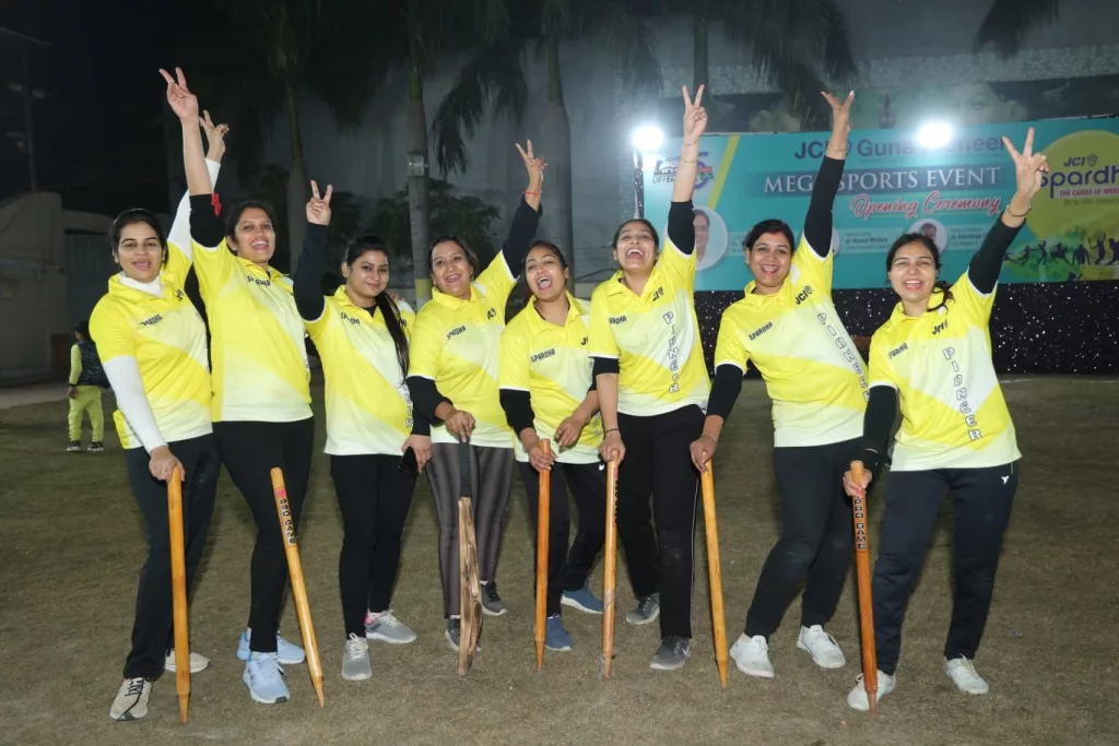 रॉयल पायनियर ने जीता लेडी क्रिकेट कप और मेंस फुटबॉल कप | New India Times