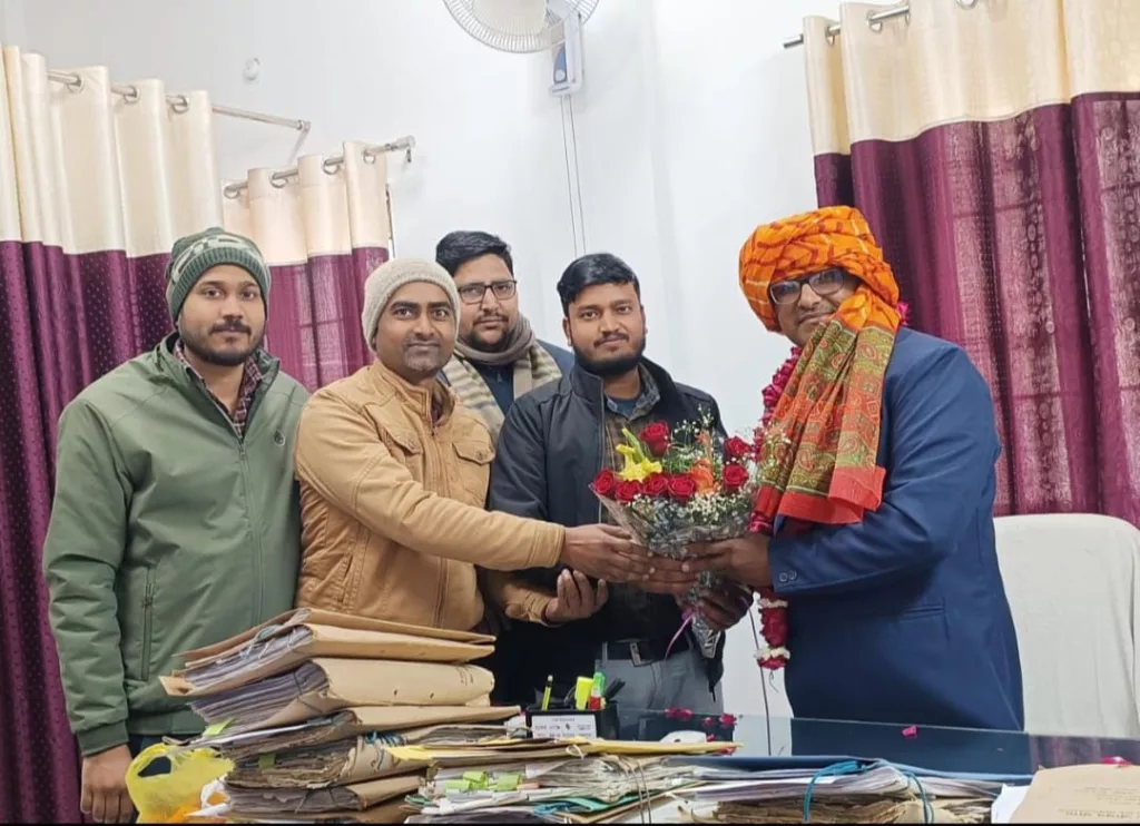 डाकघर में अधीक्षक रामकरण मीणा ने किया पदभार ग्रहण, कर्मचारियों ने किया ज़ोरदार स्वागत | New India Times