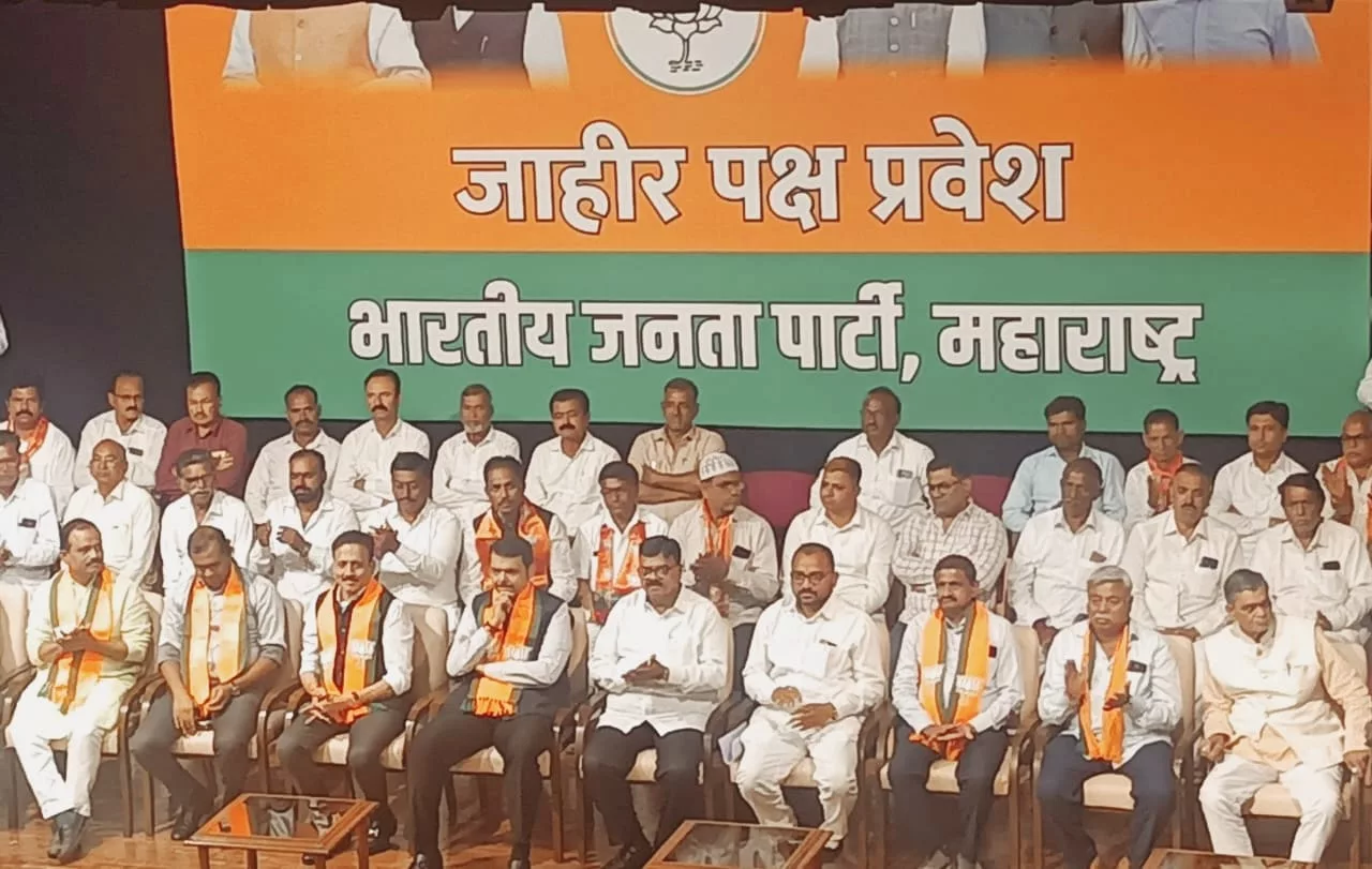 NCP का सेल्फ गोल, क्या गरुड़ को भाजपा में लाकर रावेर सीट से लोकसभा के मैदान में उतरेंगे गिरीश महाजन?? | New India Times