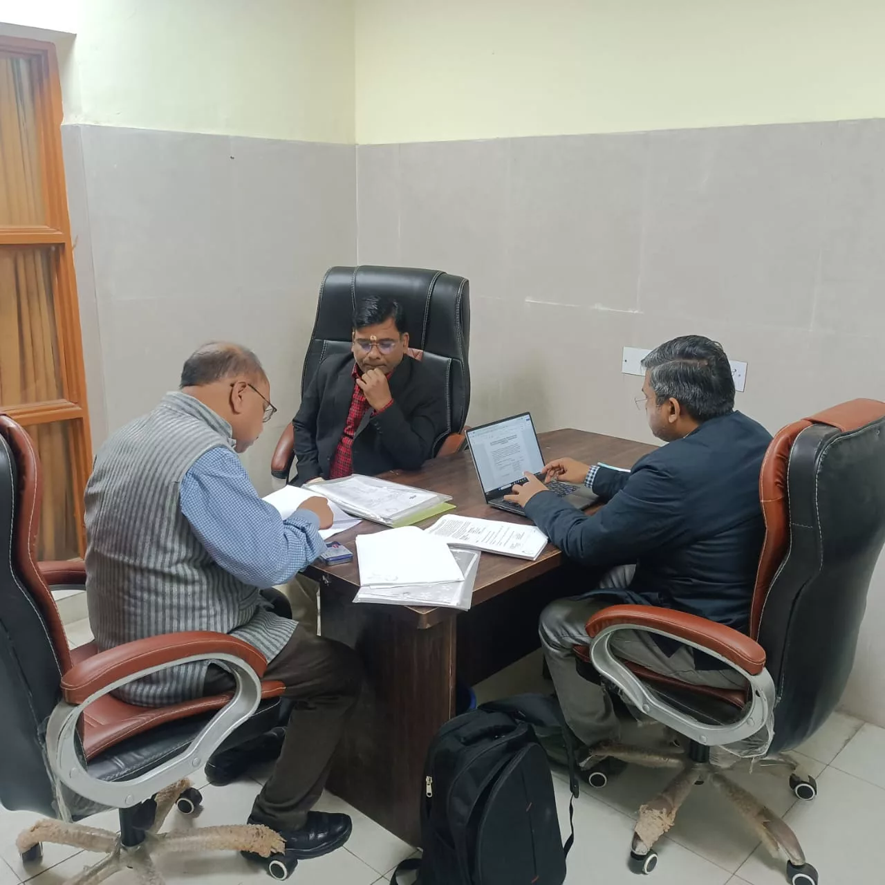 जिला पुरुष अस्पताल में ब्लड सेपरेटर यूनिट लाइसेंस के लिए हुआ निरीक्षण | New India Times