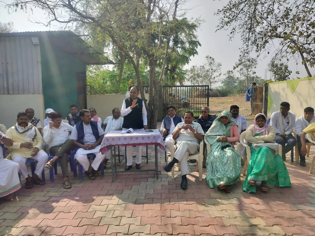 आने वाले लोकसभा चुनाव में सभी कार्यकर्ताओं को अपने बूथ को जिताना है: विधायक वीरसिंह भूरिया | New India Times