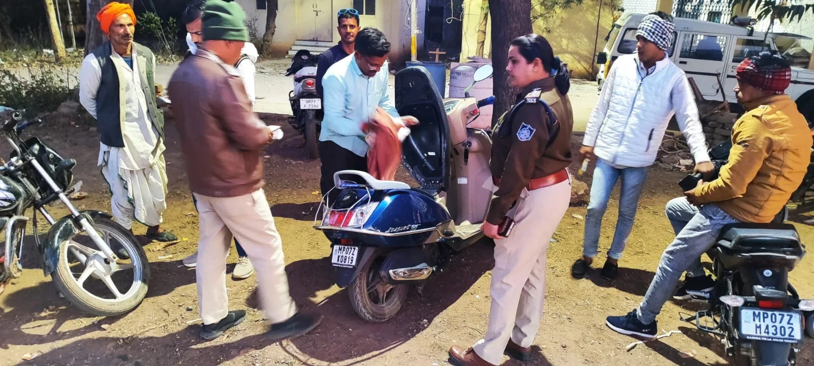 जिले में कानून व्यवस्था बनाये रखने के उद्देश्य से की गई कॉम्बिंग गश्त | New India Times